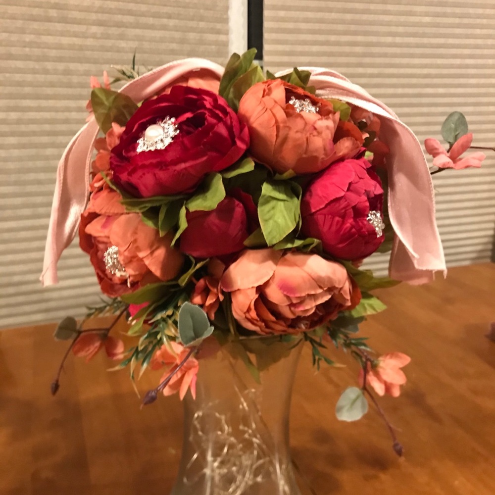 Elegant Pomander Kissing Ball